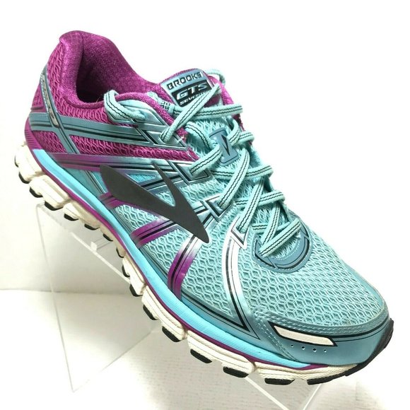 brooks shoes gts 17